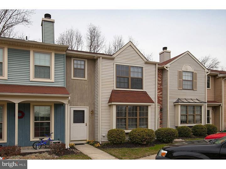 729 Garrison Ct unit 729, West Deptford, NJ 08051 - photo 1