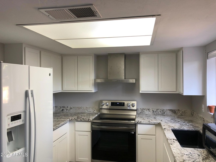 116 W Concorda Dr unit 101, Tempe, AZ 85282 - photo 1