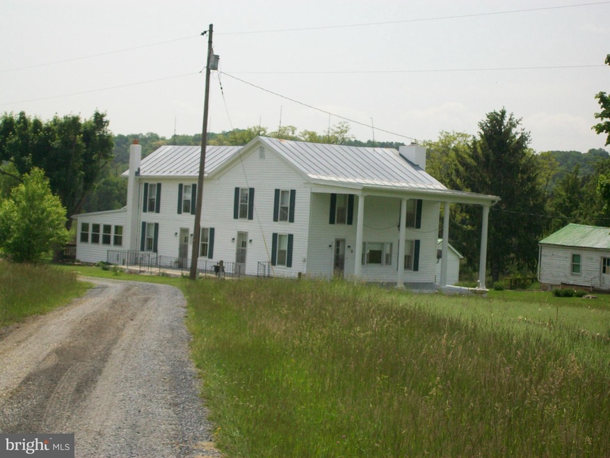 13724 Back Rd, Strasburg, VA 22657 - photo 1