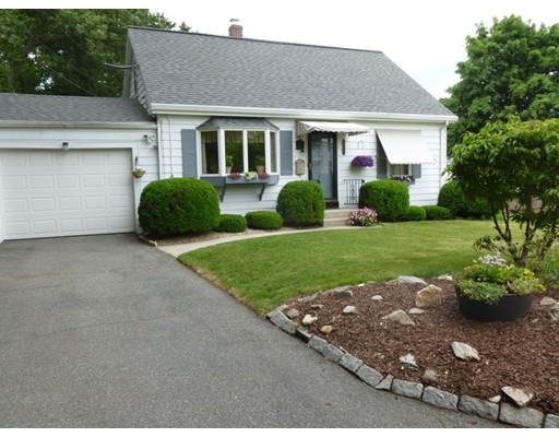 3 Blaine Ave, Holyoke, MA 01040 - photo 1