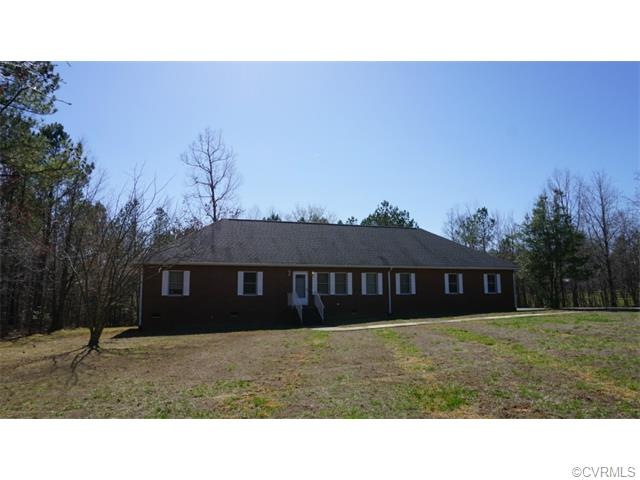 7400 Richmond Rd, Amelia Court House, VA 23002 - photo 1