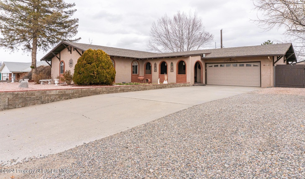 5605 Ravella Dr, Farmington, NM 87402 - photo 1