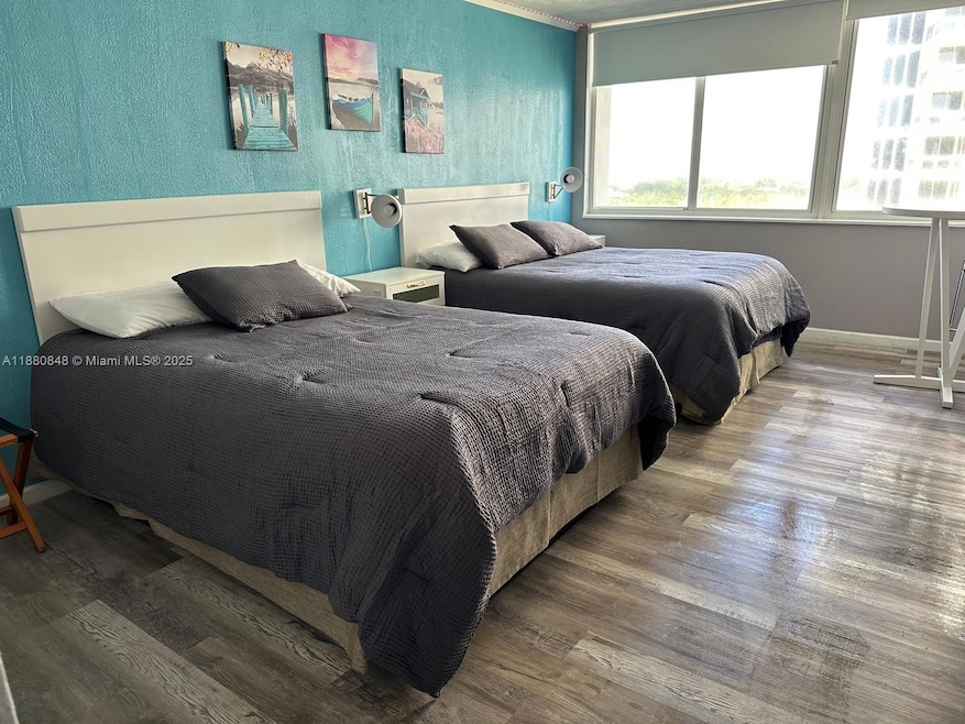 19201 Collins Ave unit 1027, Sunny Isles Beach, FL 33160 - photo 1