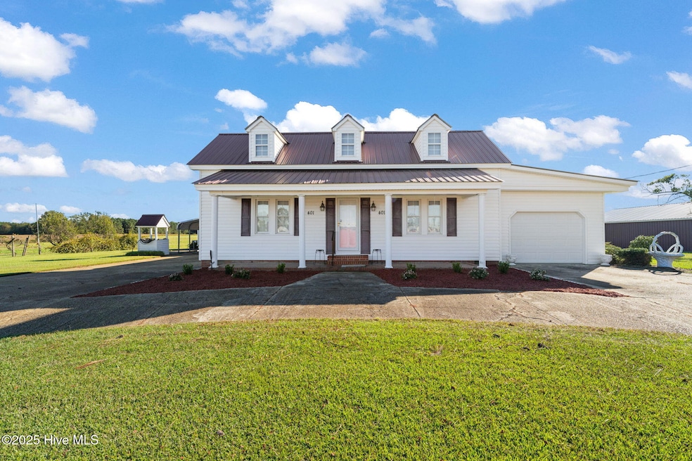 401 Allens Crossroads Rd, Four Oaks, NC 27524 - photo 1