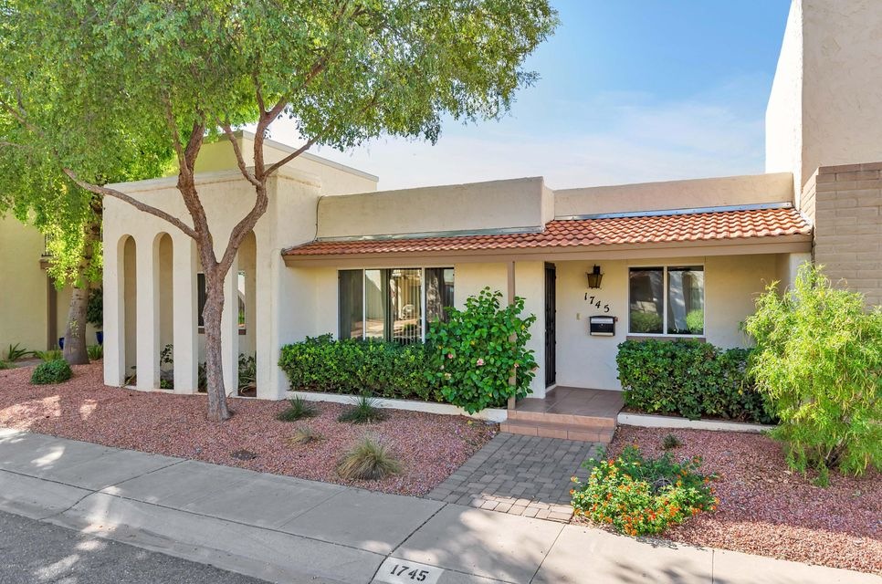 1745 West Citrus