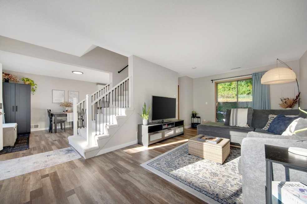 Pending $265,000 • Co-Listing Agent