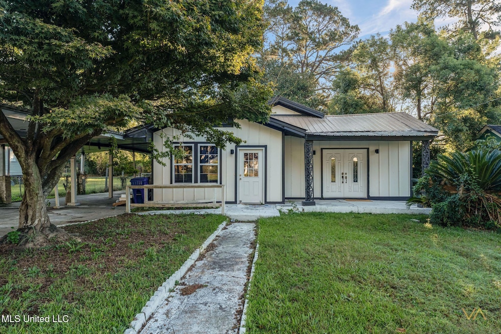 612 John St, Hattiesburg, MS 39401 - photo 1