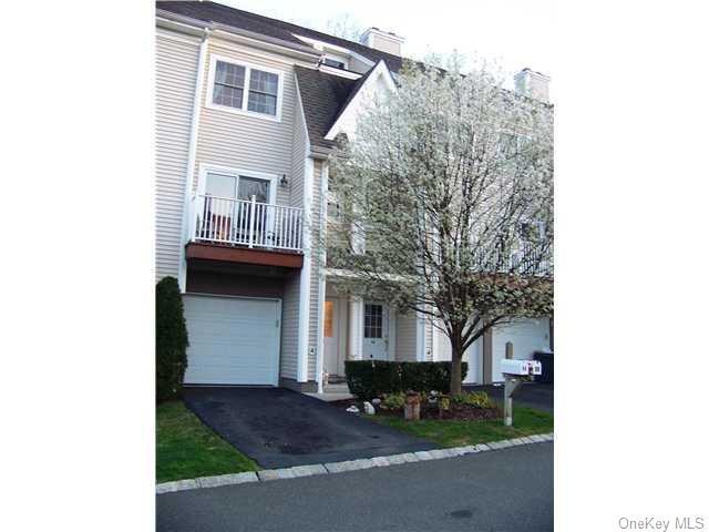96 Crystal Hill Dr unit 46, Pomona, NY 10970 - photo 1