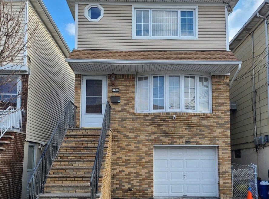 136 Grant Ave unit 2fl, Harrison, NJ 07029 - photo 1