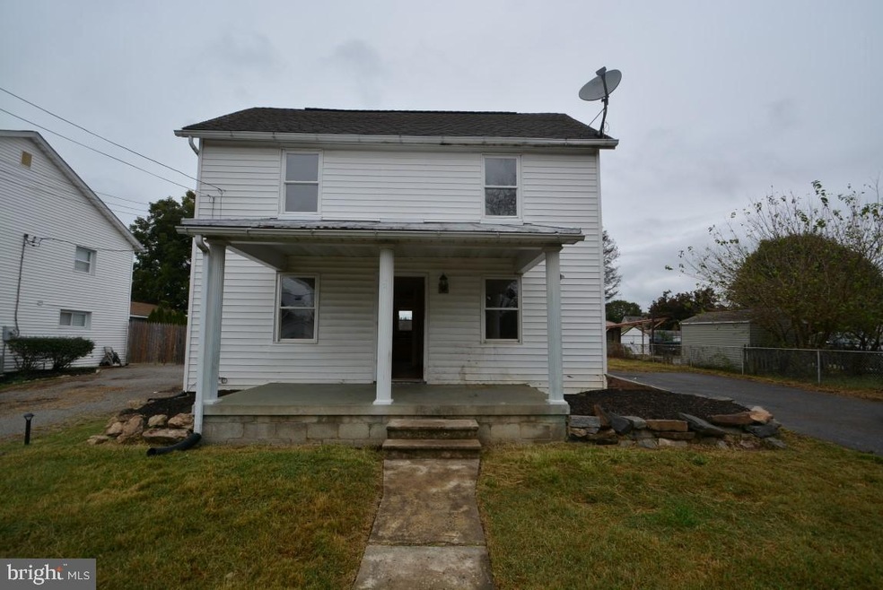 912 Central Ave, Sykesville, MD 21784 - photo 1