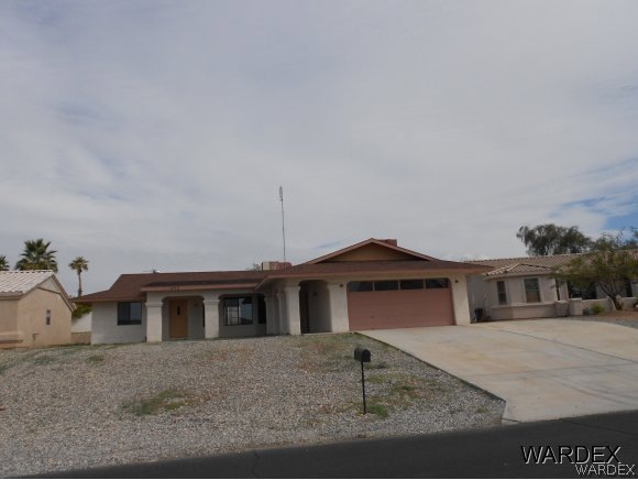 1852 Combat Dr, Lake Havasu City, AZ 86403 - photo 1