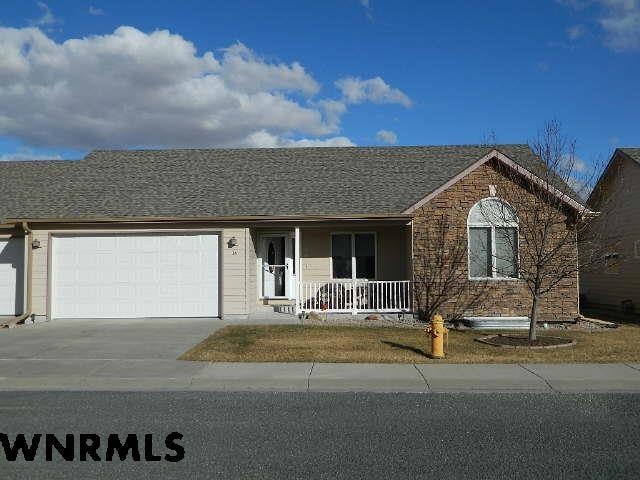Sold $285,000