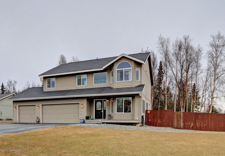 photo of front of house