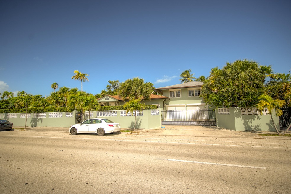 3821 Flagler Ave.