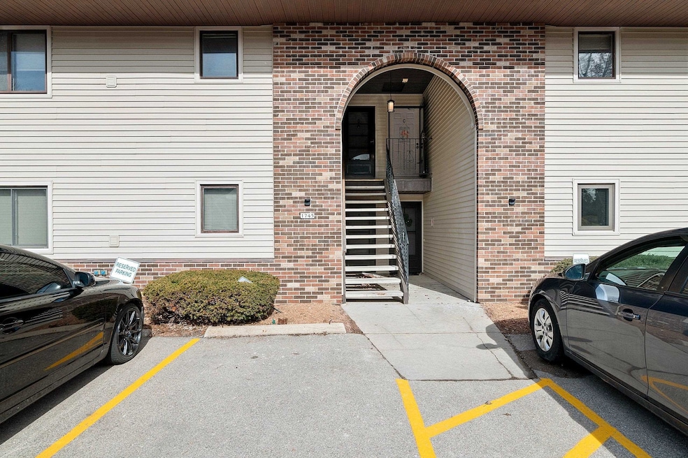 Under Contract $144,900 • Co-Listing Agent