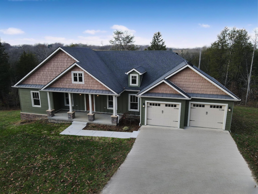 1031 Hidden Ridge Dr, Waco, KY 40385 - photo 1