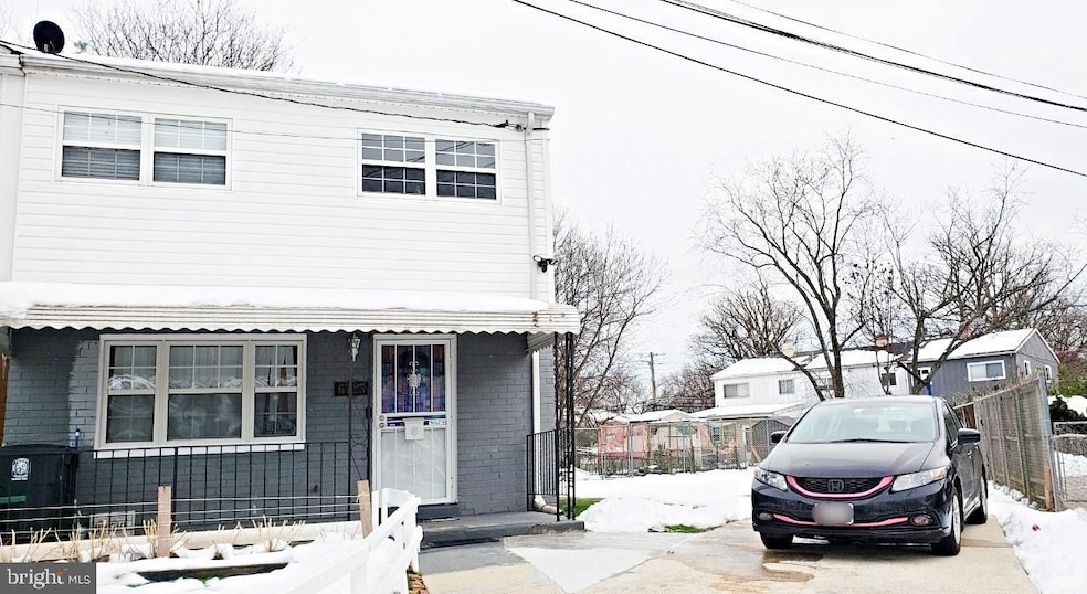 6725 Vermont Ct, Hyattsville, MD 20785 - photo 1