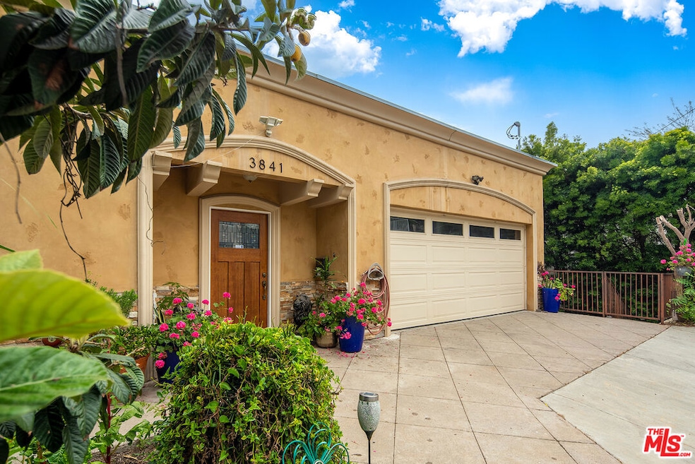 Sold $1,304,327 • Co-Listing Agent