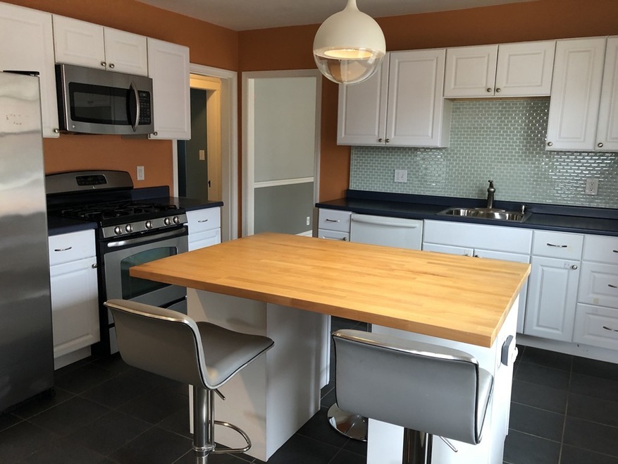 11 Paul Revere Rd unit 2, Arlington, MA 02476 - photo 1