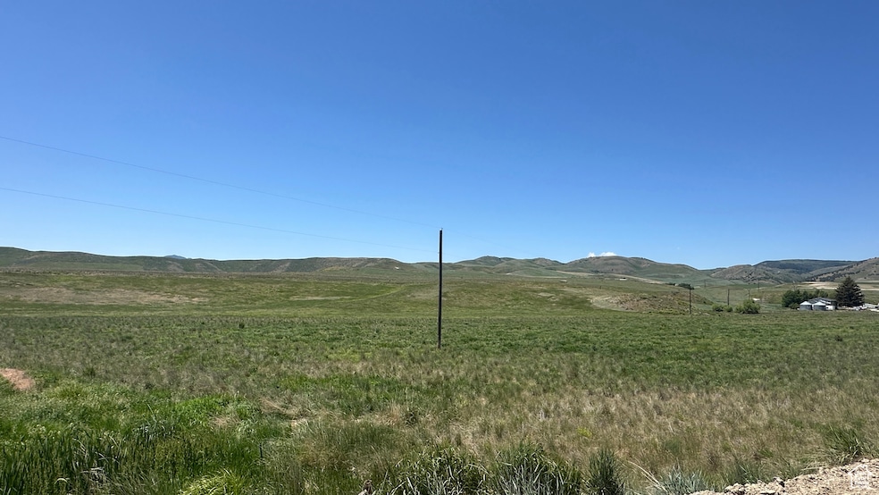 For Sale $725,000 • Co-Listing Agent