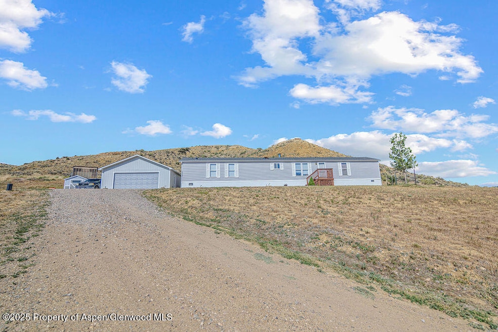 For Sale $325,000 • Co-Listing Agent