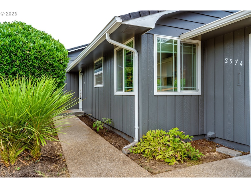 2574 Sorrel Way, Eugene, OR 97401 - photo 1