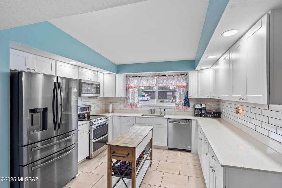 6951 E 1st St, Tucson, AZ 85710 - photo 1