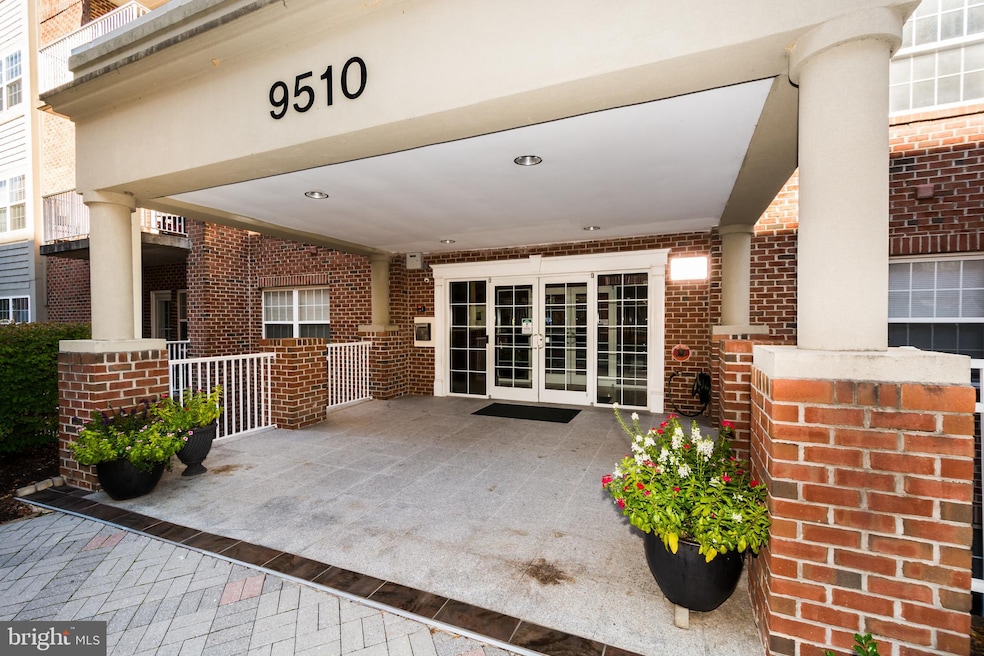 Condos at the Ridge unit 102, Owings Mills, MD 21117 - photo 1