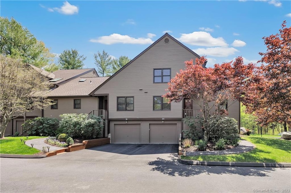 33 Meadowlark Cir