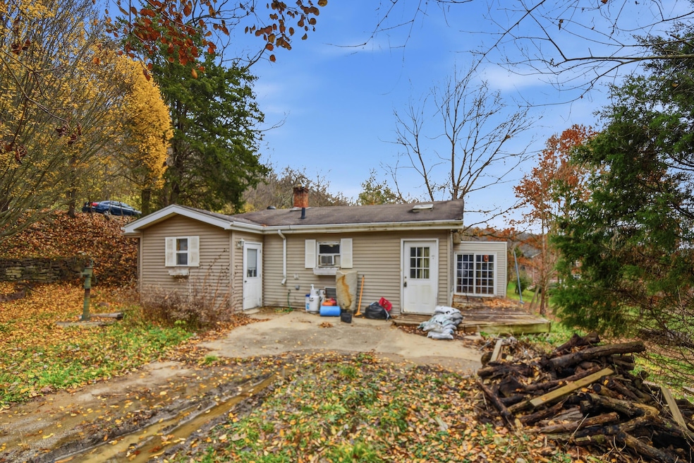 363 Hidden Valley Rd, Highland Heights, KY 41076 - photo 1