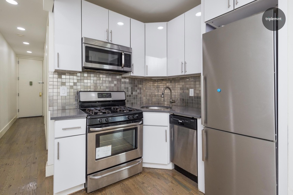 unlisted-address, Bronx, NY 10458 - photo 1