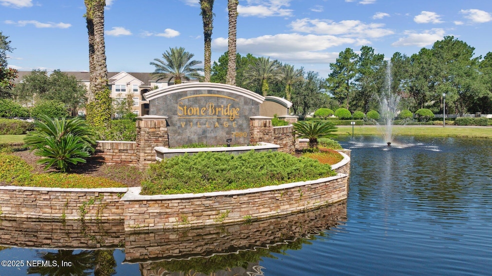 41-web-or-mls-28-print-Stone Bridge Vill