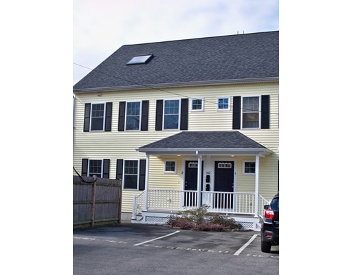 142 Bridge St unit 2, Salem, MA 01970 - photo 1