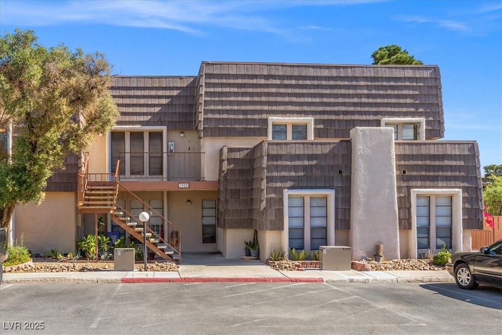 3925 Cambridge St unit 3, Las Vegas, NV 89119 - photo 1