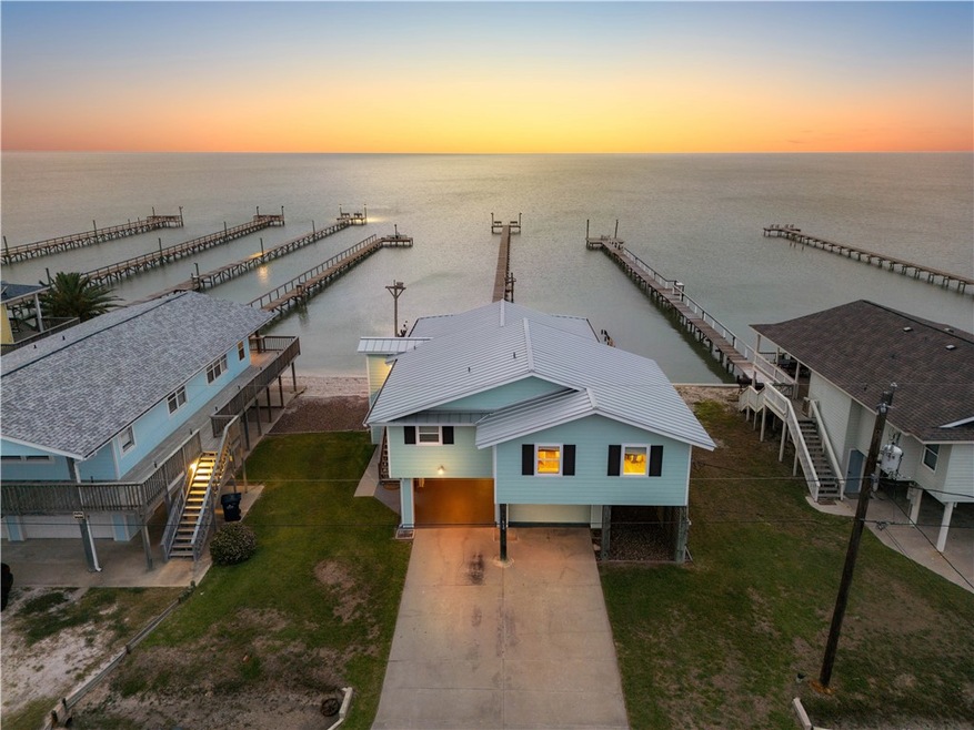 For Sale $950,000