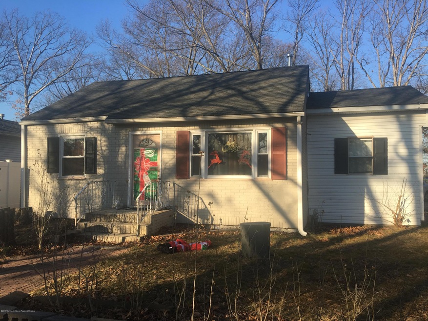 2128 Wainwright Rd, Toms River, NJ 08753 - photo 1