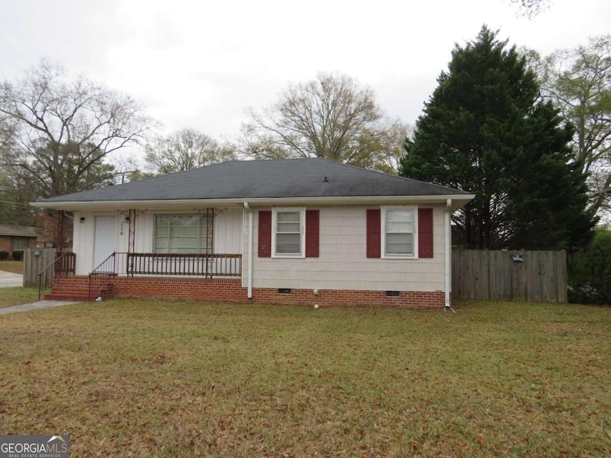 228 Marshall St, Cedartown, GA 30125 - photo 1