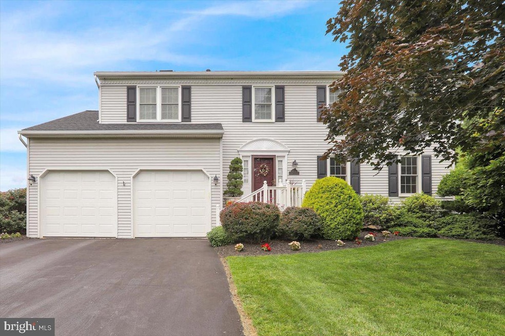 809 Allen Ave, Reading, PA 19605 - photo 1