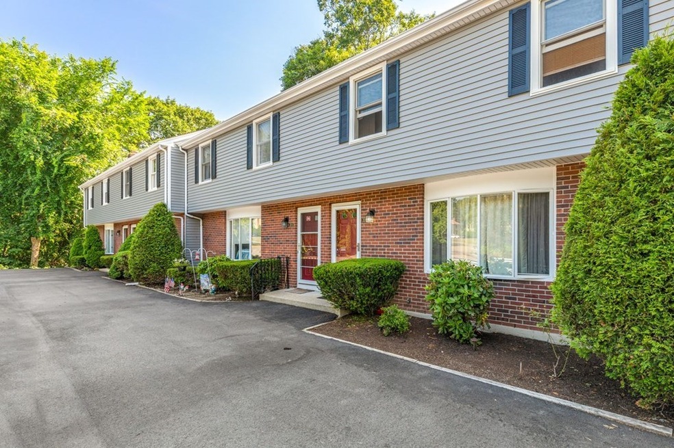 22 Potter Ave unit 4, Plainville, MA 02762 - photo 1