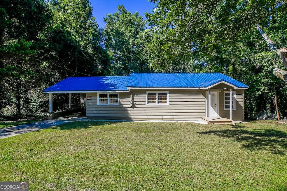 157 Grizzle St, Royston, GA 30662 - photo 1