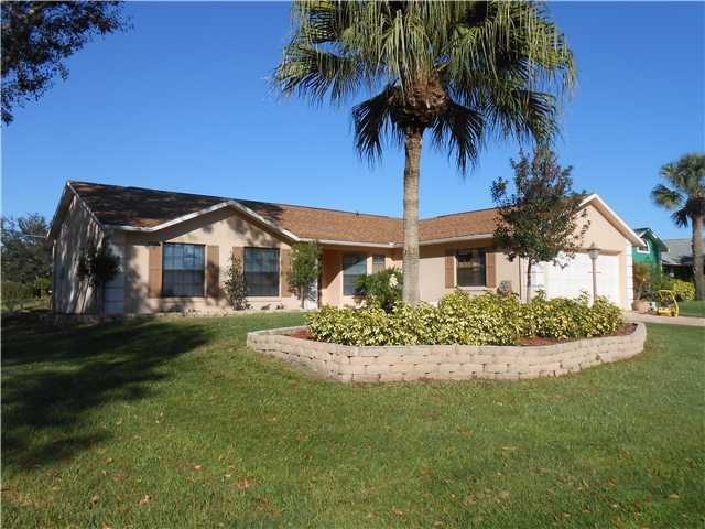 850 Floraland Ave, Sebastian, FL 32958 - photo 1