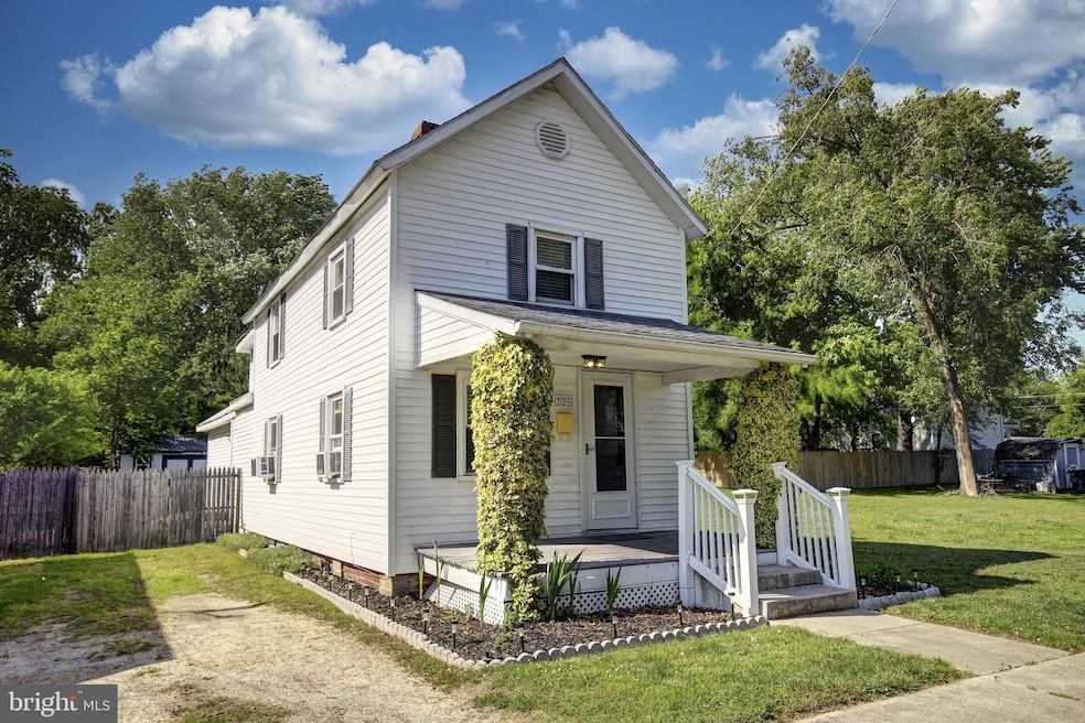 709 E Isabella St, Salisbury, MD 21804 - photo 1