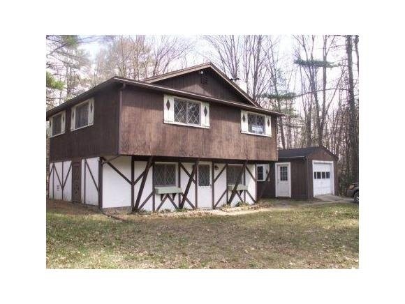 27 Emerson Dr, Center Barnstead, NH 03225 - photo 1