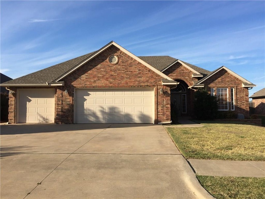 Beautiful custom built home, Handicap Accessable i