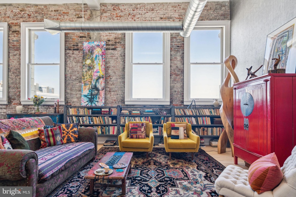 For Sale $950,000 • Co-Listing Agent