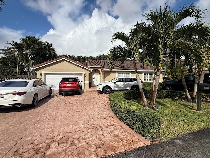 For Sale $809,000 • Co-Listing Agent