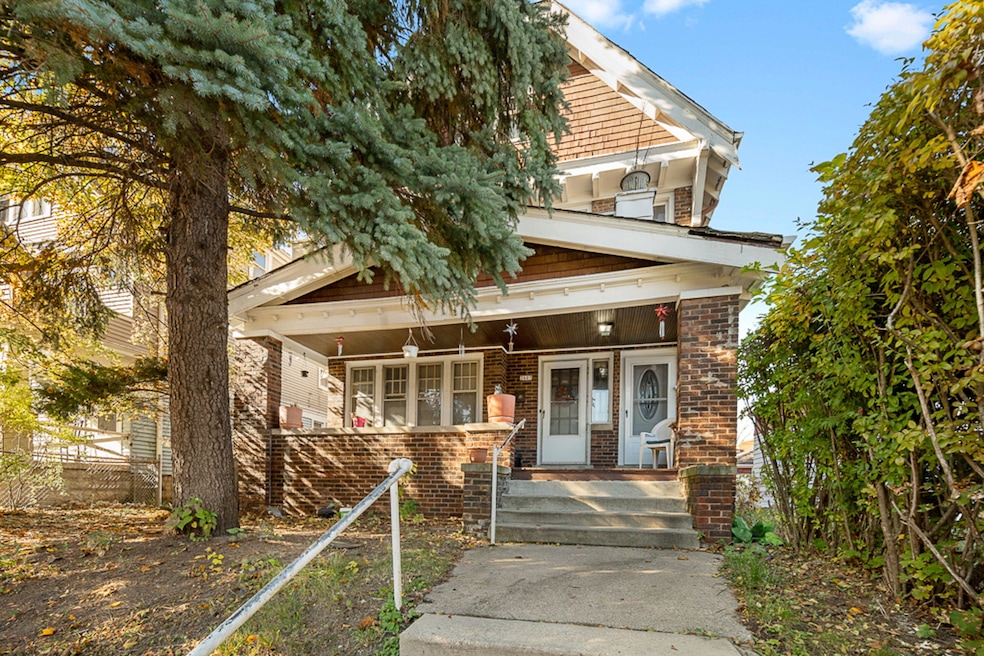 2607 N 40th St unit 2609, Milwaukee, WI 53210 - photo 1