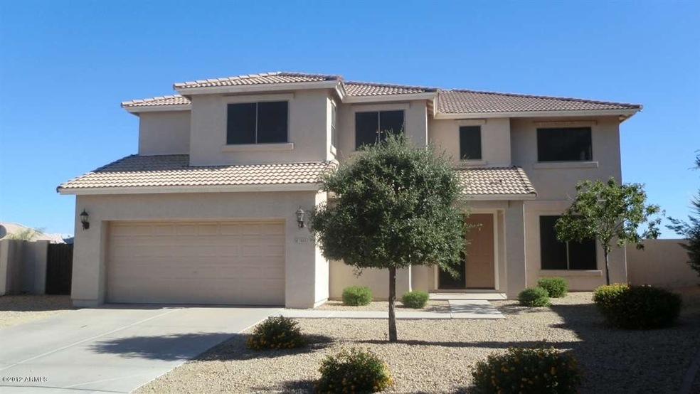 5 BEDROOM 3 BATHS