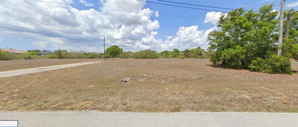 121 NE 15th St, Cape Coral, FL 33909 - photo 1