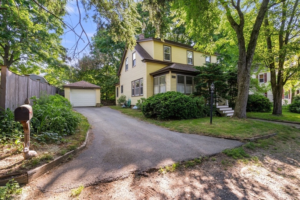 21 1/2 Concord St, Maynard, MA 01754 - photo 1